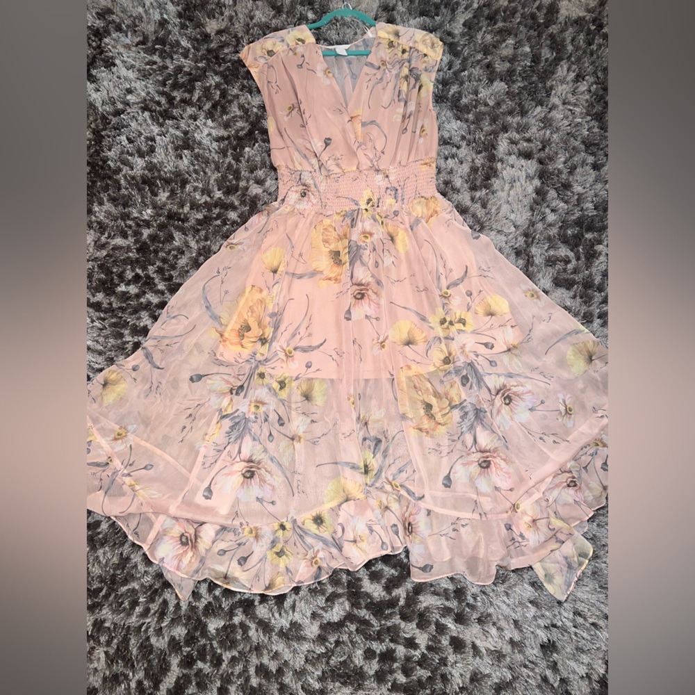 H&M Flowy Floral Dress - Picture 1 of 7